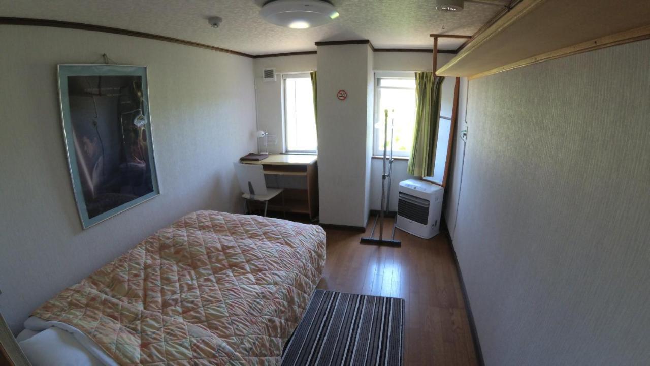 P-Dash Garden Backpackers Higashikawa Exterior photo
