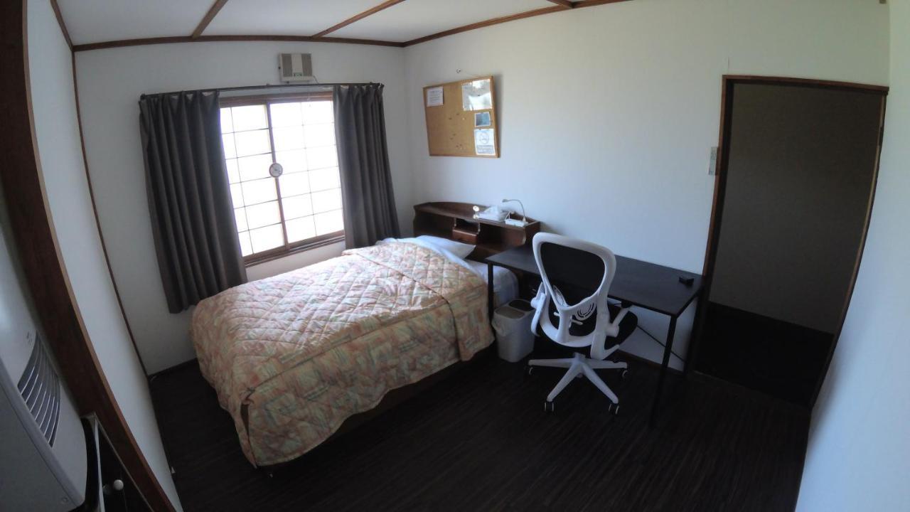 P-Dash Garden Backpackers Higashikawa Exterior photo