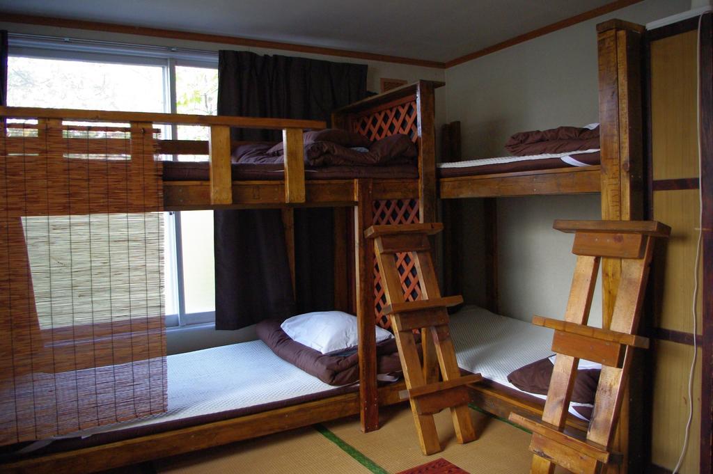 P-Dash Garden Backpackers Higashikawa Room photo