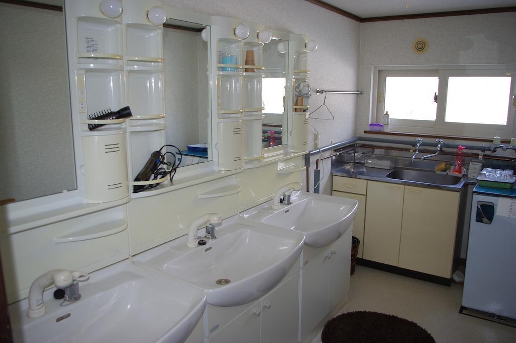 P-Dash Garden Backpackers Higashikawa Room photo